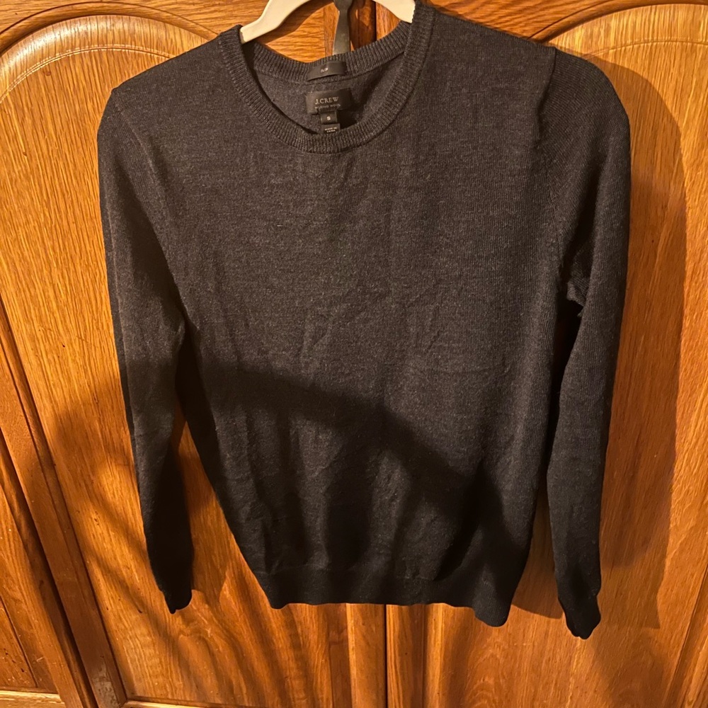 J Crew Men’s Navy blue Sweater